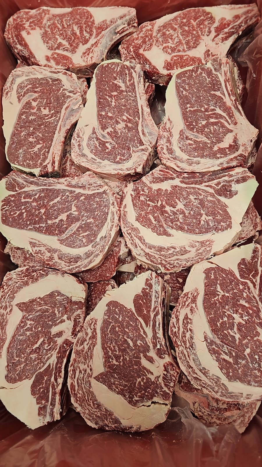 Dry Aged Steaks in Riga: Where to Buy Dry Aged Steaks and How They Differ from Regular Steaks